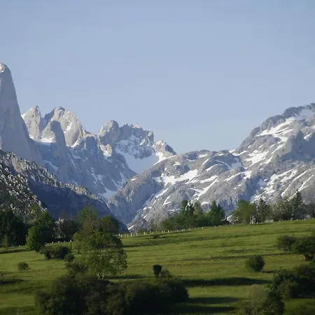 Casa De Aldea El Sol Poo (Cabrales)